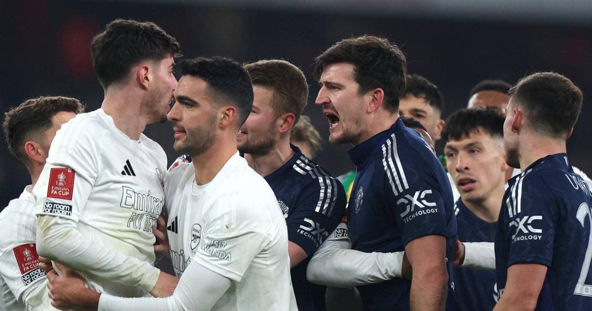 Harry Maguire calls Arsenal star a 'cheating s***house' during Man Utd win
