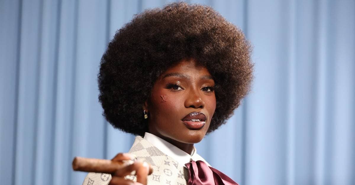 Doechii's LV Face Stamp at the Met Gala