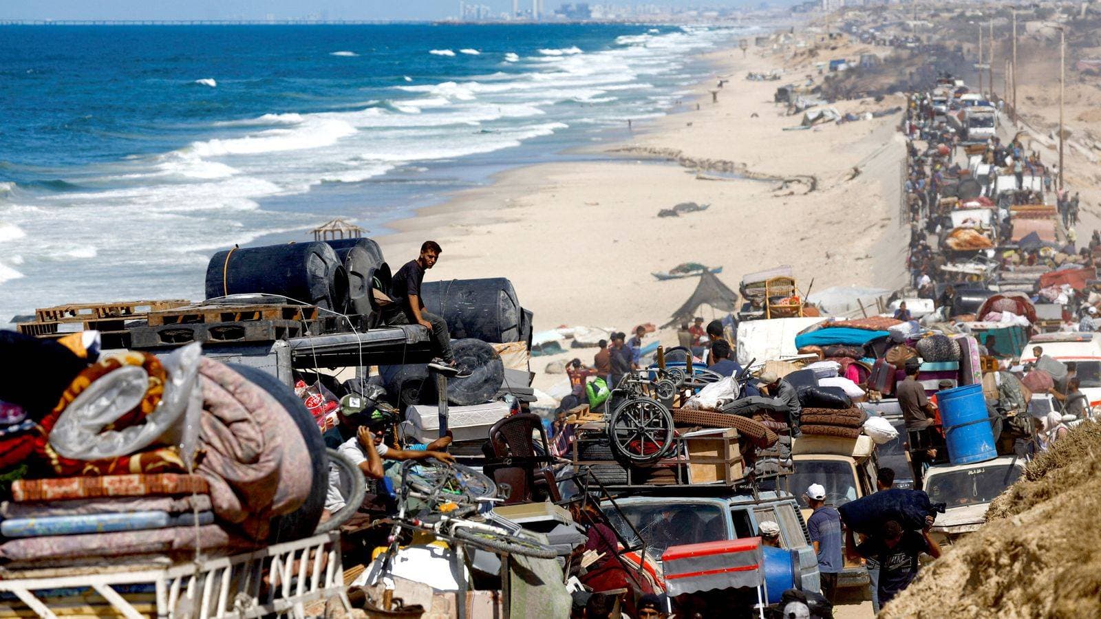 Trump tells Israel 'stop bombing Gaza' as Hamas agrees to release hostages