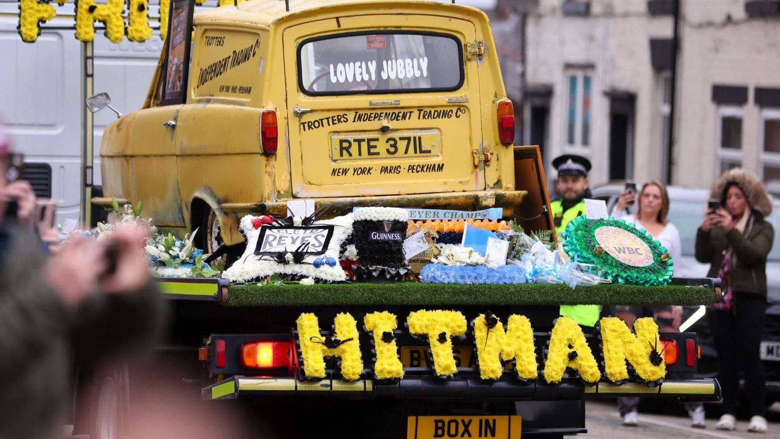 Ricky Hatton funeral live: Famous faces arriving at Manchester Cathedral as huge crowds pay tribute